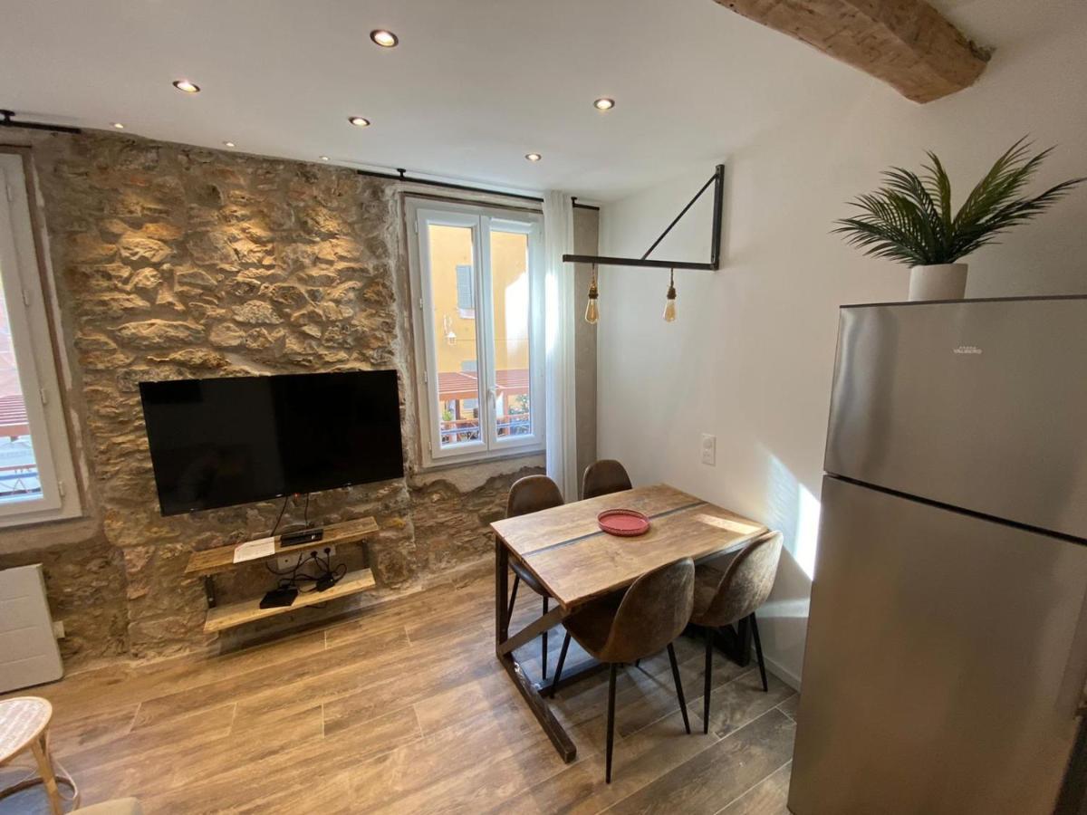 Charmant Appartement Quartier Opera Toulon Eksteriør billede